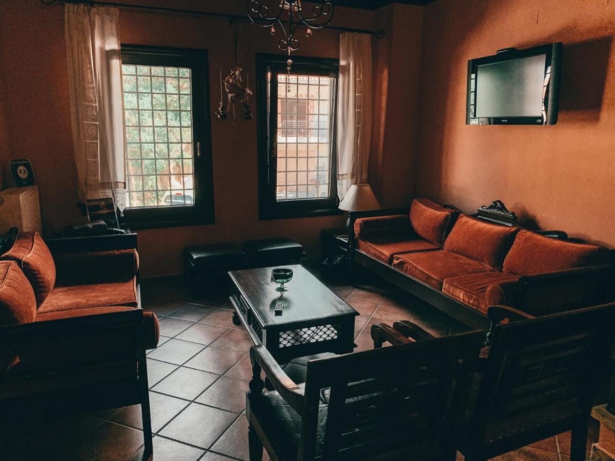 Elena Guesthouse Kalampáka Ngoại thất bức ảnh