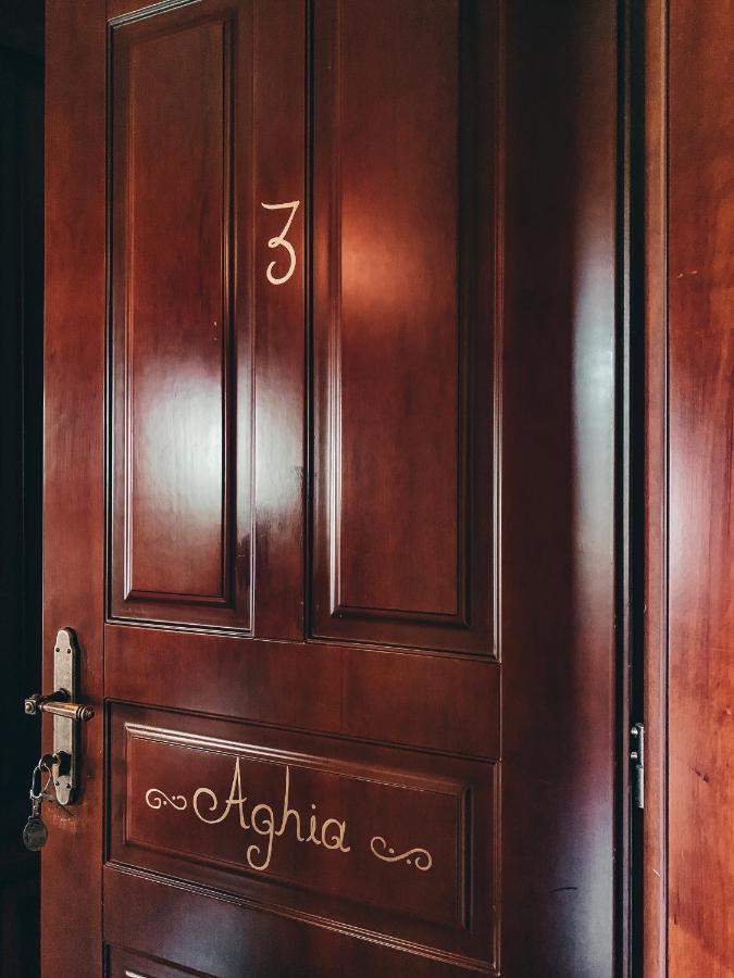 Elena Guesthouse Kalampáka Ngoại thất bức ảnh