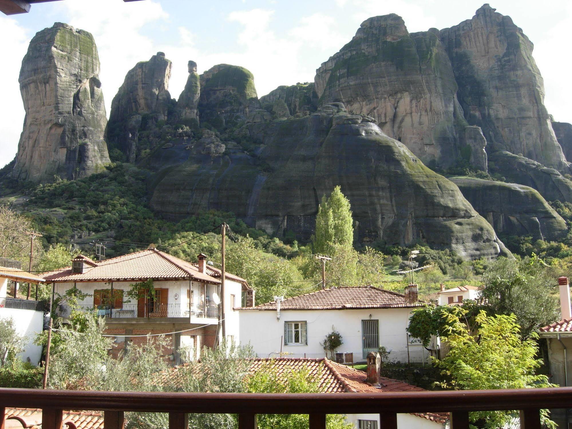 Elena Guesthouse Kalampáka Ngoại thất bức ảnh